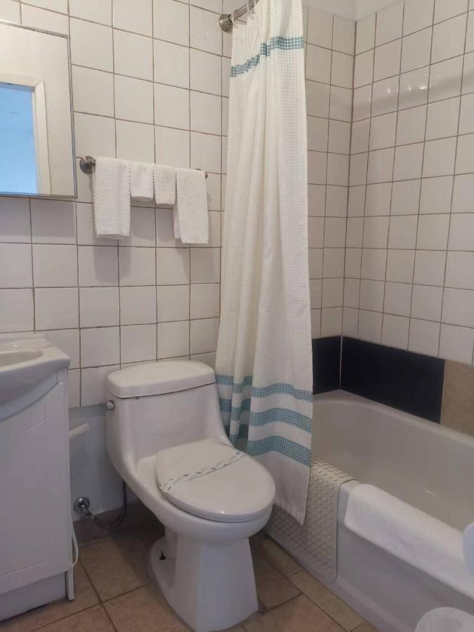 Dundurn Motel 외부 사진