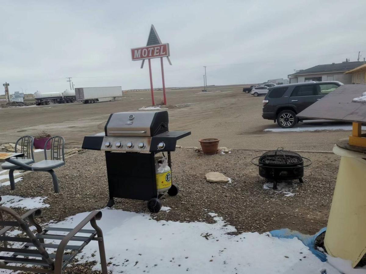 Dundurn Motel 외부 사진
